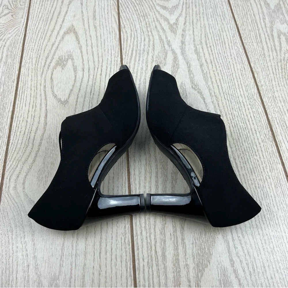 LifeStride Women's Carla Cut Out Peep Toe Bootie 7W Black